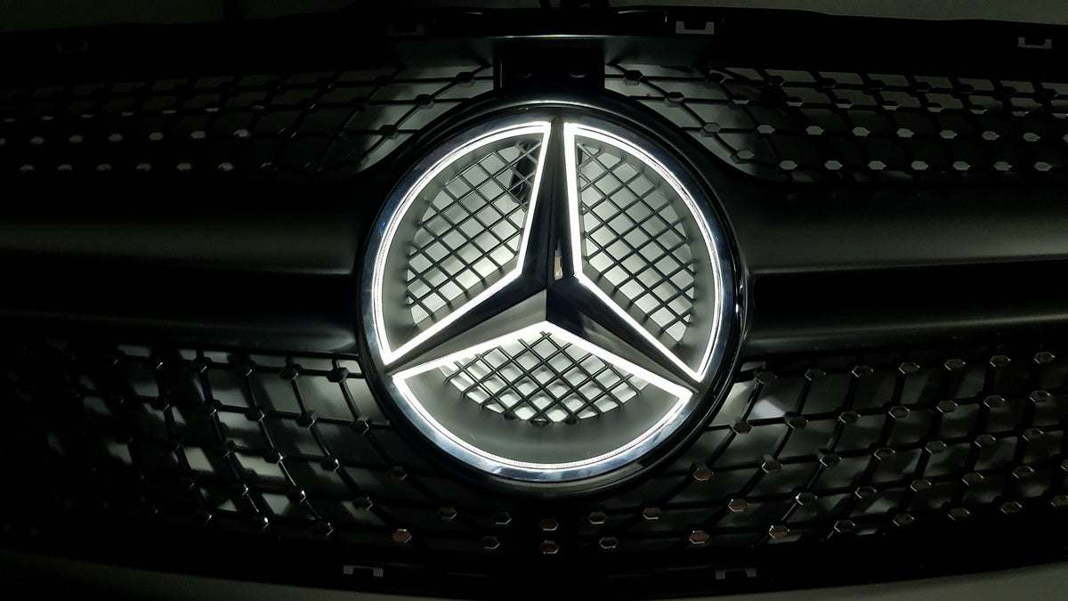 W207 E-Coupe AMG style front sports grille chrome + LED kit