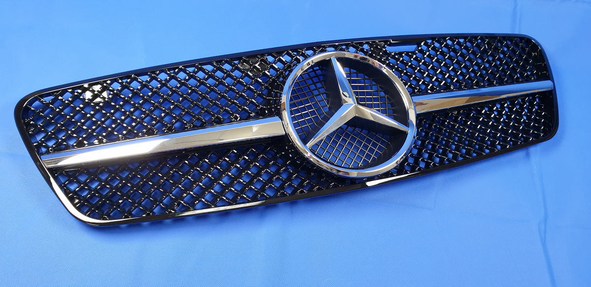 W203 1 フィン AMG スタイルフロントスポーツグリル 2001-2007 C200 C300 C320 C55 黒メルセデス用