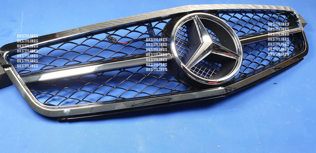 W204 1 Fin mesh grille front sports grille C220 C300 C350 chrome/black color for Mercedes C-class (24d)
