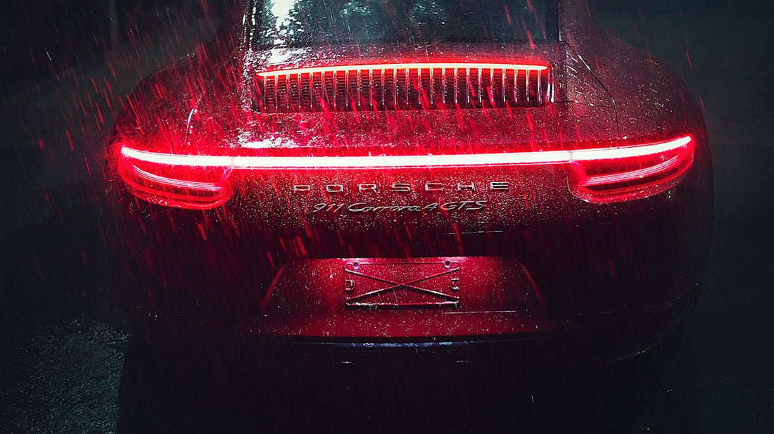 red and black car tail light