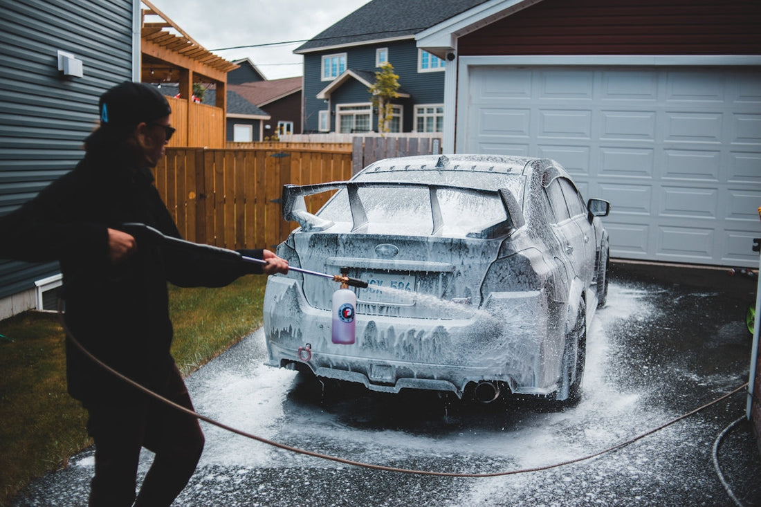Understanding the Various Types of Waterproof Car Covers - Deutschmotor