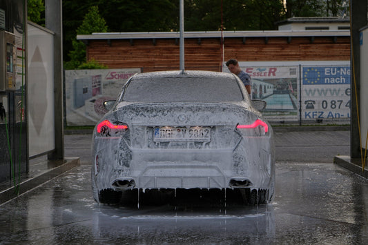 Why a Waterproof Car Cover is Essential for Your Vehicle's Longevity - Deutschmotor