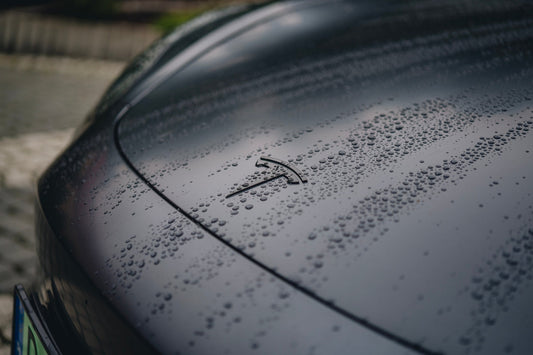 Safeguarding Your Vehicle: The Role of Car Covers Explained - Deutschmotor
