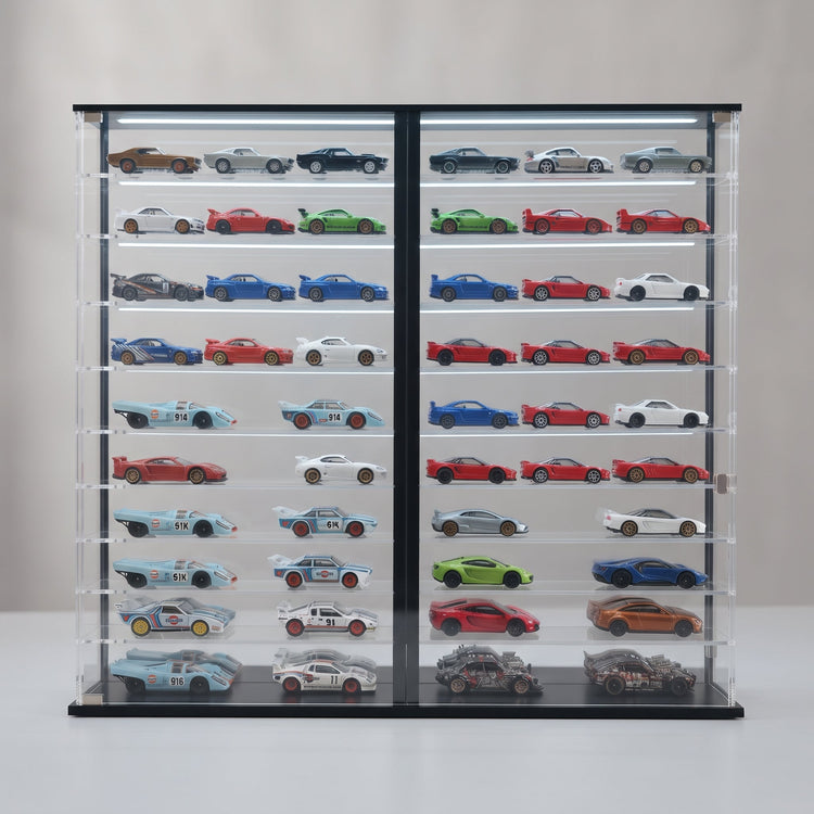 1/64 Scale Model Display